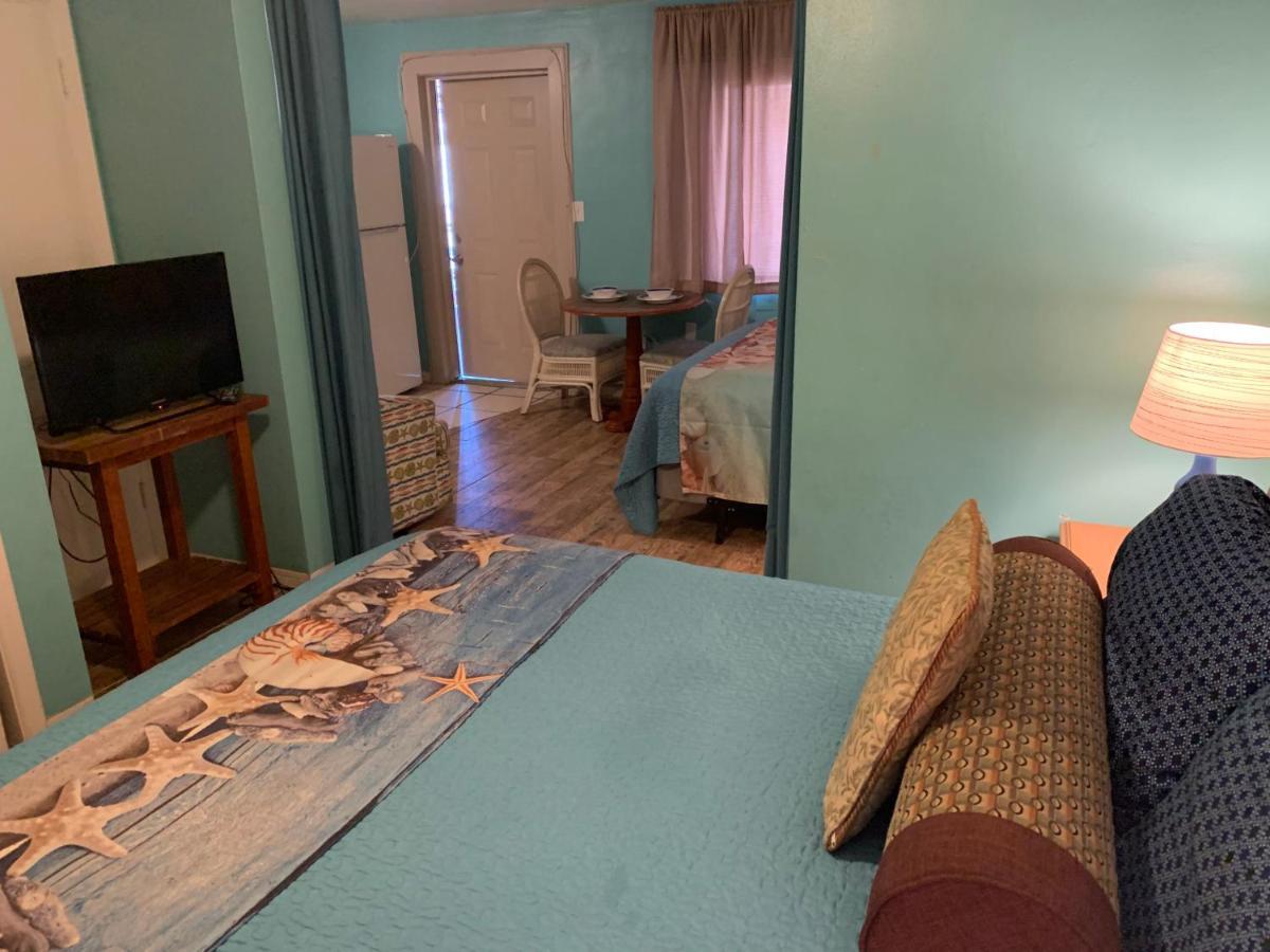 Michaels Siesta Motel St. Petersburg Exterior photo